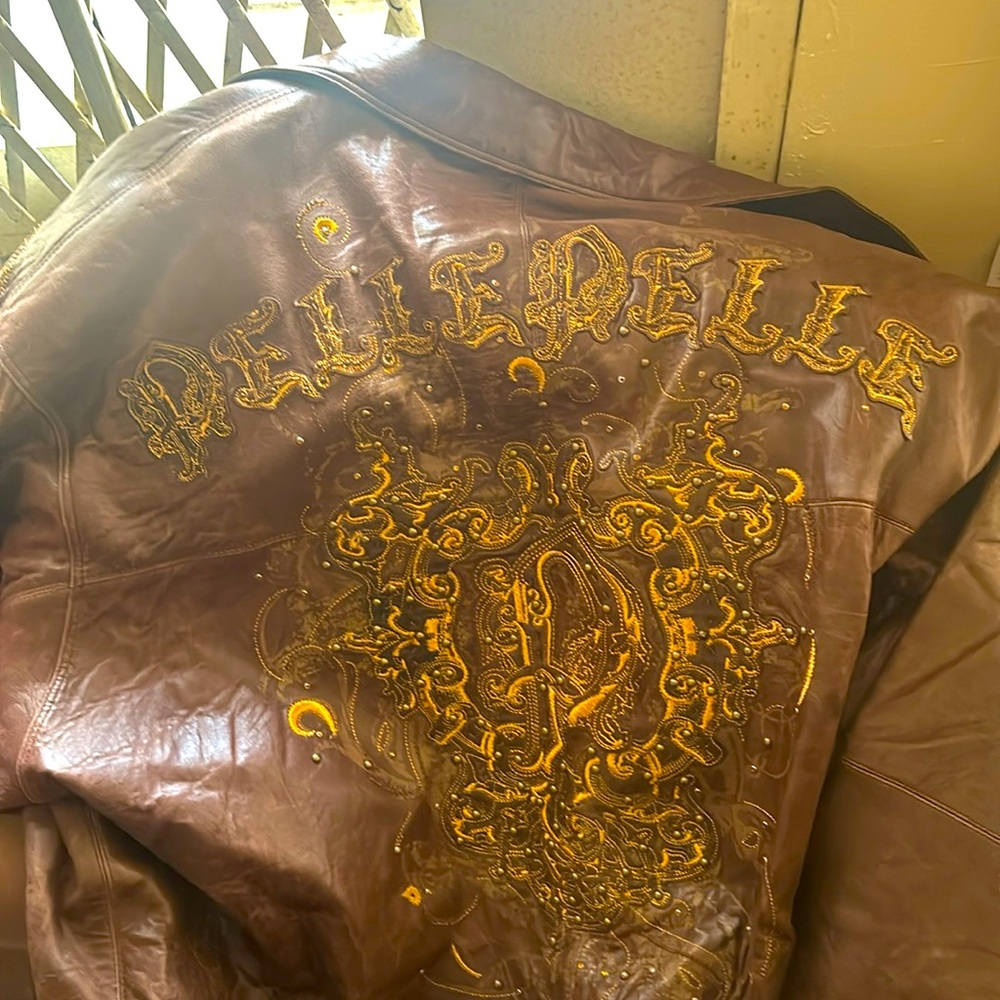 Brown pelle pelle size 52